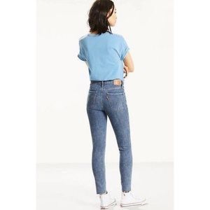 Levis 721 High Rise Skinny Jean, size 30